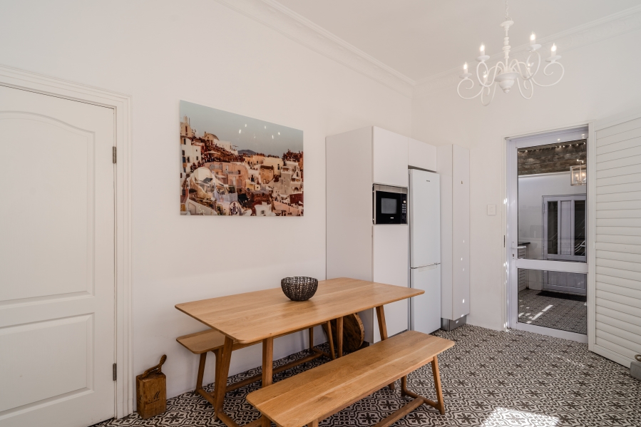 5 Bedroom Property for Sale in Simons Kloof Western Cape